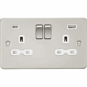 Flat Plate - Knightsbridge Pearl 13A 2G SP Switched Socket with Dual USB A+C (5V DC 4.0A shared) with Insert (FPR9940PLW)