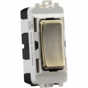 Grid Wiring Accessories - Knightsbridge Antique Brass 20AX 2 way SP module (centre off) (GDM004AB)