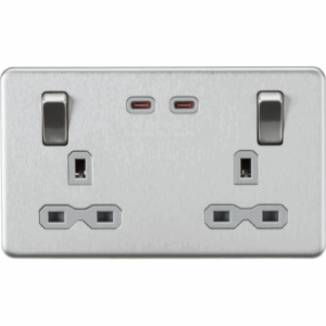 Knightsbridge Screwless Brushed Chrome 13A 2G DP Switched with Dual USB-C [65W DUAL FASTCHARGE]