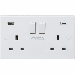 ML Accessories - Knightsbridge White 13A 2G DP Switched Socket with Dual USB A+C [5V DC 3.1A shared] Max. 15.5W (SN9931D)