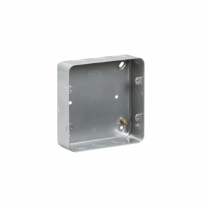Metal Clad Range - Knightsbridge Metalclad 6-8G surface mount box (GDSG68M)