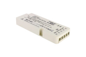 LED Drivers - Integral Constant Voltage Multiport (5) Driver Sensor Dimmable 24W Max 24Vdc IP20 200-240V Input Uk Plug (ILDRCVA092)