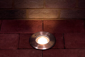 Ground & Drive Over - Integral Outdoor In Ground Uplight With H2O Stop IP67 800Lm 10.2W 3000K Stainless Steel (ILGDA006)