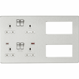 ML Accessories - Knightsbridge Multi Combo Plate + Dual USB A+C 12V DC 1.5A (Max. 18W) Brushed Chrome w/White Insert (SFR998BCW)