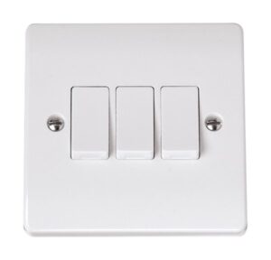 Click Scolmore - Click Curva 10A 3 Gang 2 Way Switch (CCA013)