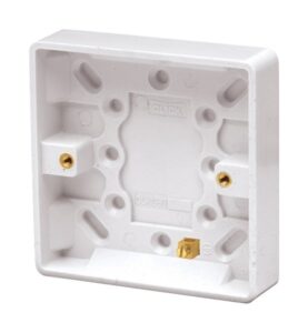 Click Scolmore - Click Curva 1 Gang 16Mm Deep Pattress (CCA080)