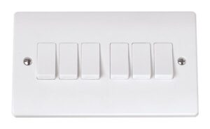 Click Scolmore - Click Curva 10A 6 Gang 2 Way Switch (CCA105)