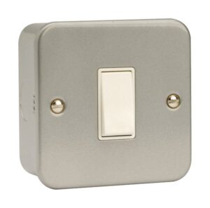 Click Scolmore - Click Metal Clad 1 Gang 2 Way 10Ax Switch (CL011B)