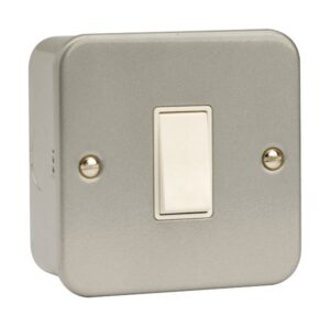 Click Scolmore - Click Metal Clad 1 Gang 2 Way 10Ax Switch (CL011)