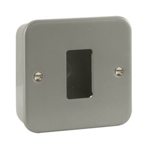 Click Scolmore - Click Metal Clad 1 Gang GridPro Frontplate & Back Box (CL20401)