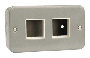Click Scolmore - Click Metal Clad 2 Gang Switch Plate 2+2 Aperture (CL404)