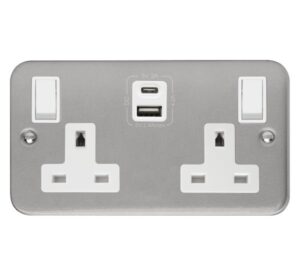 Click Scolmore - Click Metal Clad 2G 13A Type A & C Usb Skt 4.2A Cl (CL786)
