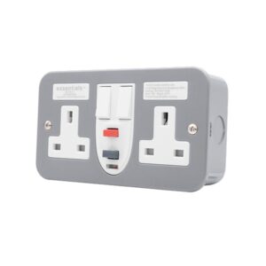 Click Scolmore - Click Metal Clad Cl 13A 2G Dp Switch Socket Passive Rcd (CLRCDP036)