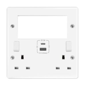 Click Scolmore - Click Mode 2 Gang 3 Pin Safety Shutter Type A & C Usb Switched Socket With Quad New Media Apertures (CMA684)