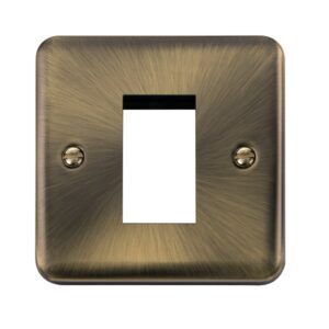 Click Scolmore - Click Deco Plus 1 Gang New Media Unfurnished Plate 1 Aperture (DPAB310)