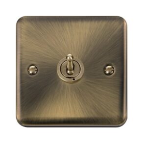 Click Scolmore - Click Deco Plus 10Ax 1 Gang 2 Way Toggle Switch (DPAB421)