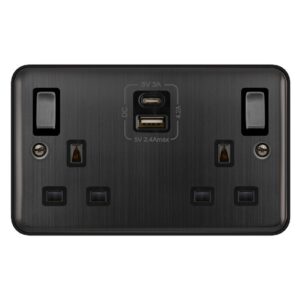 Click Scolmore - Click Deco Plus 13A Ingot 2 Gang Switched Socket Outlet With Type A & C Usb (4.2A) Outlets Matt Bronze Black Insert (DPBZ586BK)