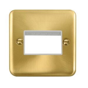 Click Scolmore - Click Deco Plus 1 Gang Minigrid Unfurnished Plate 3 Apertures (DPSB403WH)
