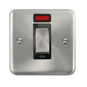 Click Scolmore - Click Deco Plus 45A Ingot 1 Gang Dp Switch With Neon (DPSC501BK)