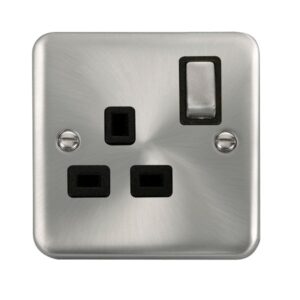 Click Scolmore - Click Deco Plus 13A Ingot 1 Gang Dp Switched Socket (DPSC535BK)