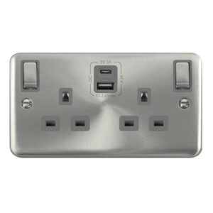 Click Scolmore - Click Deco Plus 13A Ingot 2 Gang Switched Safety Shutter Socket Outlet With Type A & C Usb (4.2A) Outlets (DPSC586GY)