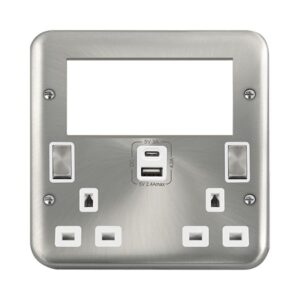 Click Scolmore - Click Deco Plus 2 Gang 3 Pin Safety Shutter Type A & C Usb Switched Socket With Quad New Media Apertures (DPSC684WH)