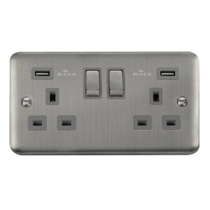 Click Scolmore - Click Deco Plus 13A Ingot 2 Gang Switched Socket Outlet With Twin Usb (Total 4.2A) Outlets (DPSS580GY)