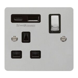 Click Scolmore - Click Define Define Ingot 13A 1 Gang Switched Safety Shutter Socket Outlet With Type A & C Usb (4A) Outlets Polished Chrome Black Inserts (FPCH585BK)