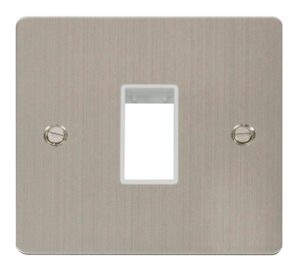 Click Scolmore - Click Define 1 Gang Plate Single Switch Aperture White (FPSS401WH)