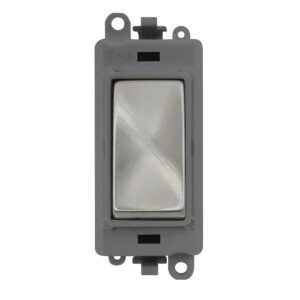 Click Scolmore - Click GridPro 20Ax 2 Way Switch Module Gysc (GM2002GYSC)
