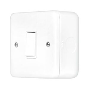 Click Metal Clad Pro 10Ax 1 Gang 2 Way Switch Polar White