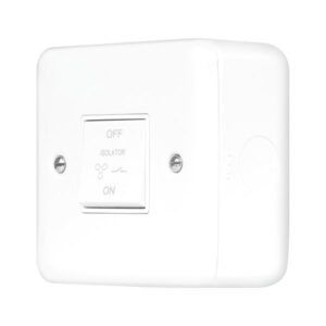 Click Metal Clad Pro 10A 3 Pole Fan Isolation Switch With Back Box