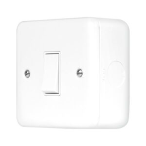 Click Scolmore - Click Metal Clad Pro 10Ax 1 Gang Intermediate Switch Polar White (MCP025PW)