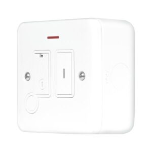 Click Scolmore - Click Metal Clad Pro 13A Key Switched Fused Connection With Flex Outlet With Optional Flex Outlet & Led Polar White (MCP1252PW)