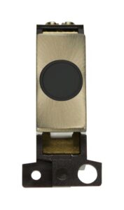 Click Scolmore - Click MiniGrid 20A Ingot Flex Outlet Module Black- Antique Brass (MD017BKAB)
