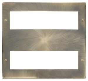Click Scolmore - Click New Media Large Media Front Plate (2 X 8 Module) Antique Brass (MP516AB)