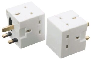 Click Essentials 3 Way, 13A Adaptor Fused. Resilient