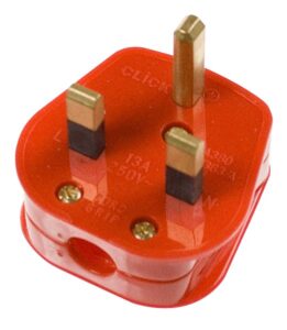 Click Essentials 13A Fused Non-Standard Plug Red