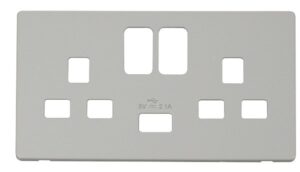 Click Scolmore - Click Definity 13A 2G Switched Socket With 2.1A Usb Charger Cover Plate White (SCP470PW)