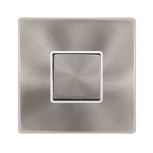 Click Scolmore - Click Definity Complete 10A Ingot 3 Pole Fan Isolation Plate Switch (SFBS520PW)