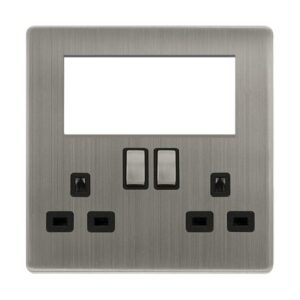 Click Scolmore - Click Definity Complete 2 Gang 3 Pin Safety Shutter Switched Socket With Quad New Media Apertures (SFSS604BK)