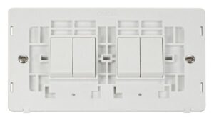 Click Scolmore - Click Definity 10Ax 4 Gang (2 X 2) 2 Way Switch Insert White (SIN019PW)