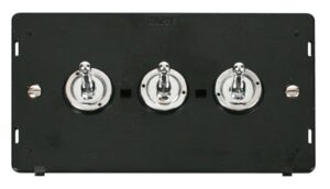 Click Scolmore - Click Definity 10Ax 3 Gang 2 Way Toggle Switch Insert Chrome (SIN423CH)
