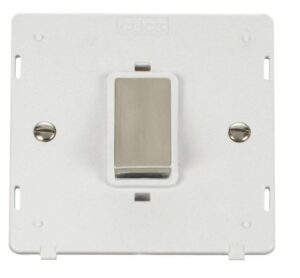 Click Scolmore - Click Definity Ingot 45A 1 Gang Plate Dp Switch Insert White (SIN500PWSS)