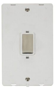 Click Scolmore - Click Definity Ingot 45A 2 Gang Plate Dp Switch Insert White (SIN502PWSS)