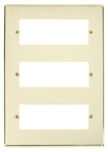 Click Scolmore - Click Deco 18 Minigrid Module Plate Brass (VPBR518)