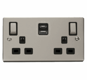 Click Scolmore - Click Deco 2G 13A Switch Skt 4.2A A&C Usb Ingot Vppn Bk (VPPN586BK)