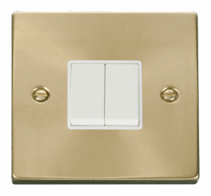 Click Scolmore - Click Deco 2 Gang 2 Way 10Ax Switch White (VPSB012WH)