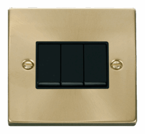 Click Scolmore - Click Deco 3 Gang 2 Way 10Ax Switch Black (VPSB013BK)
