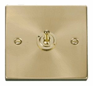 Click Scolmore - Click Deco 1 Gang 2 Way 10Ax Toggle Switch (VPSB421)